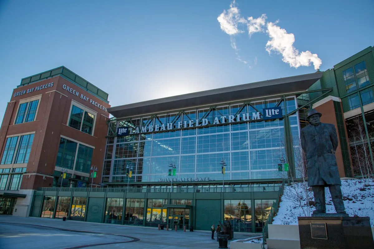 Lambeau Field exterior